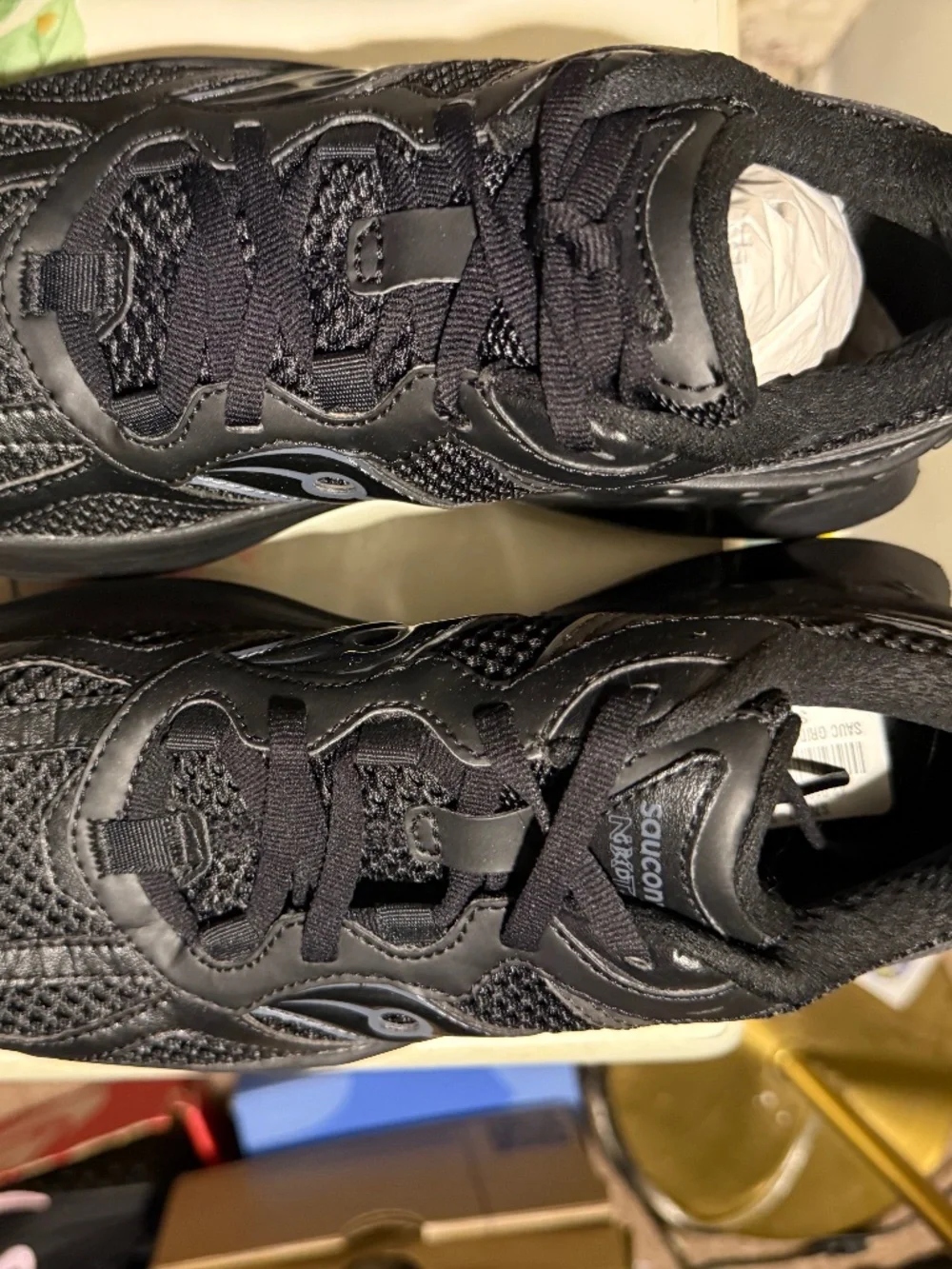 Saucony new grid